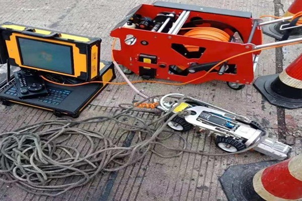 连城CCTV管道检测机器人